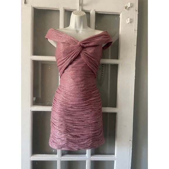 DRESS THE POPULATION‎ Dakota Off The Shoulder Body-Con Dress - Picture 4 of 7